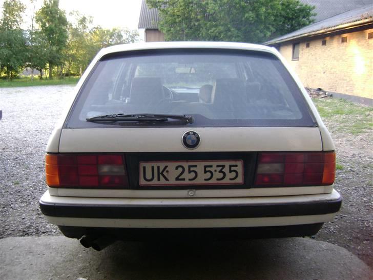 BMW 320 i touring solgt billede 3