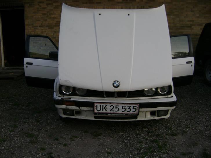 BMW 320 i touring solgt billede 5