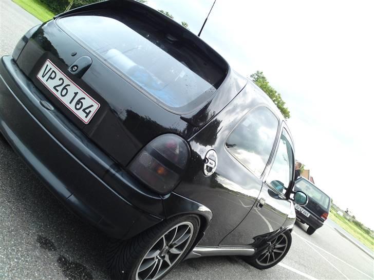 Opel Corsa 16v Sport billede 8