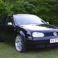 VW GOLF GTI TDI EXCLUSIV 