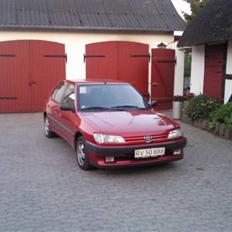 Peugeot 306 style (byttet 27/9) 