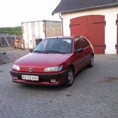 Peugeot 306 style (byttet 27/9) 