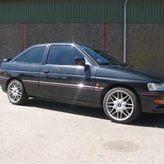 Ford Escort RS2000 solgt