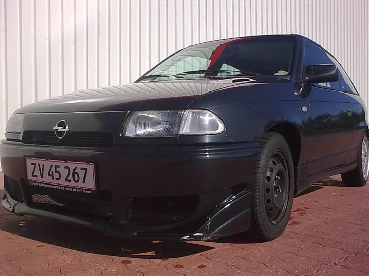 Opel Astra F GSI (SOLGT) billede 3