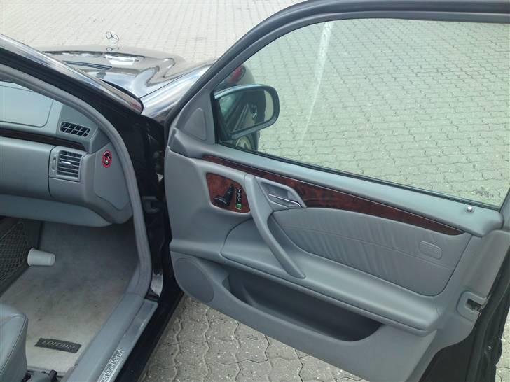 Mercedes Benz E 320 CDI LIMITED EDITION billede 3