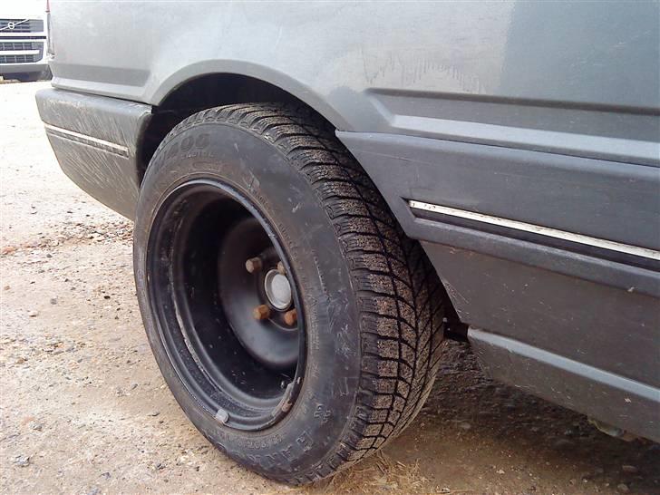 Peugeot 309 GRX      ( SOLGT !!!  - Her med de brede vinter fælge billede 13