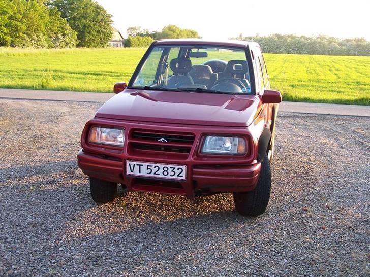 Suzuki                    Vitara billede 3