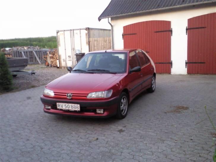 Peugeot 306 style (byttet 27/9)  billede 3