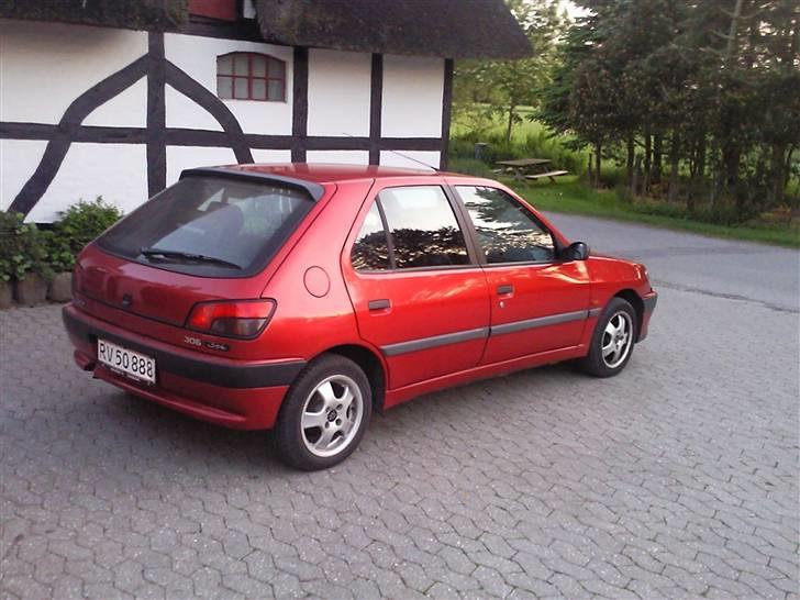 Peugeot 306 style (byttet 27/9)  billede 4