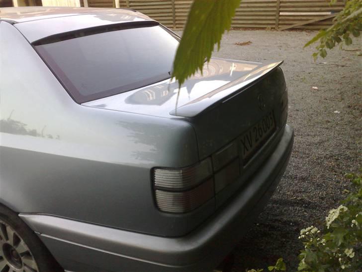 VW vento - efter den kom fra maler og mekaniker :) billede 8