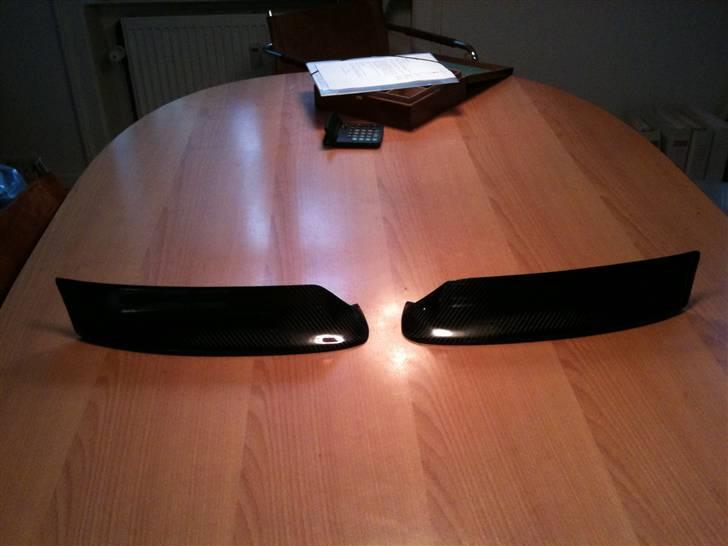 BMW M3 E46  - SOLGT - Så er der kommet nye dele hjem...Replica CSL splitters til fronten på den originale kofanger billede 4