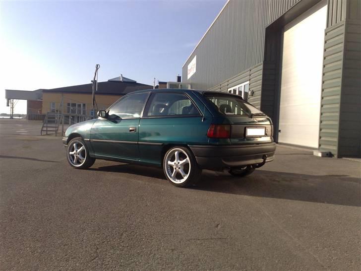 Opel Astra 1,6 16v Sport Solgt billede 5