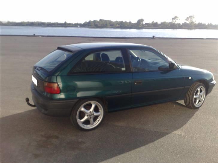 Opel Astra 1,6 16v Sport Solgt billede 6