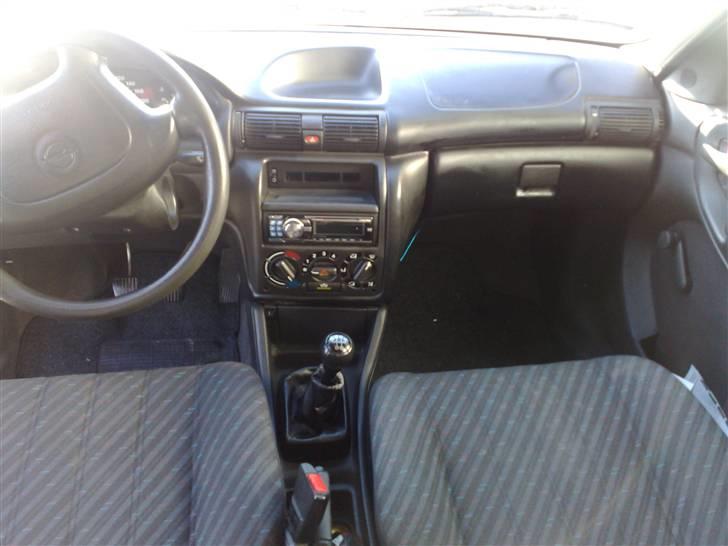 Opel Astra 1,6 16v Sport Solgt billede 8