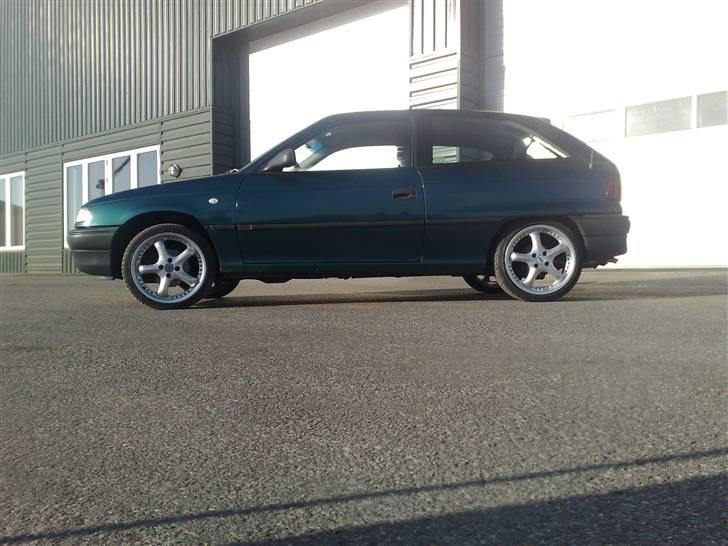 Opel Astra 1,6 16v Sport Solgt billede 12