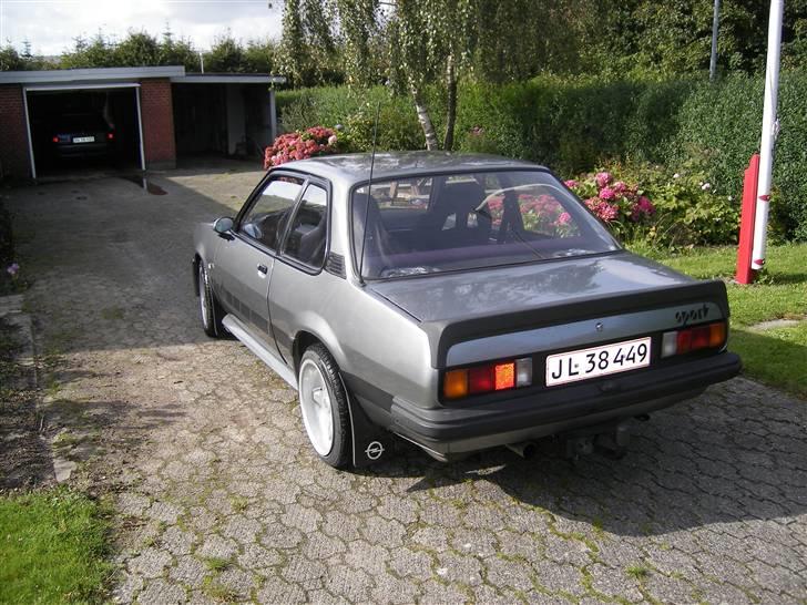 Opel ascona b 2.2 injection billede 3