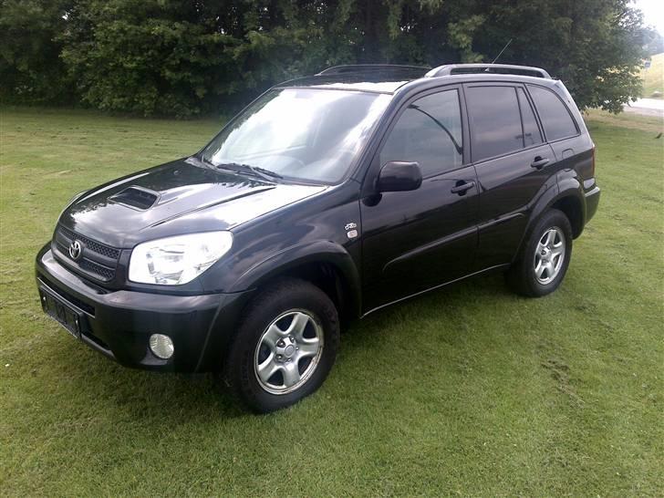 Toyota Rav4 2.0 D-4D Lux billede 1