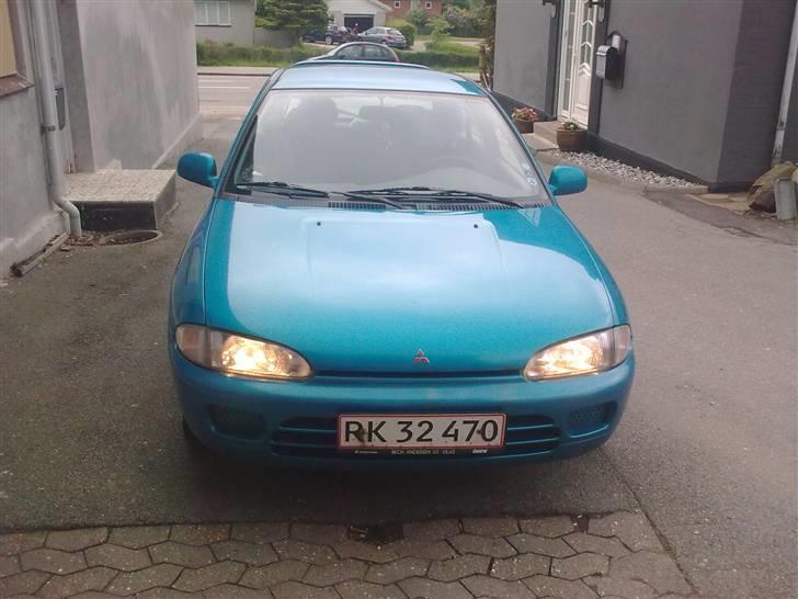 Mitsubishi colt SOLGT billede 3