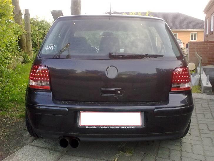 VW Golf under opbyg. - så kom de nye baglygter på den billede 11