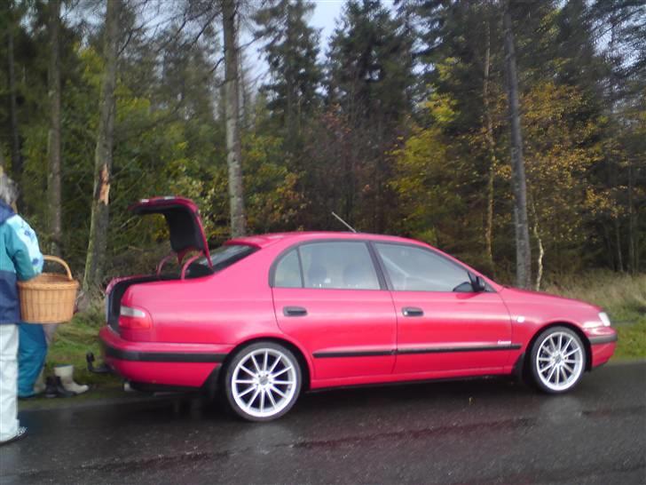 Toyota Carina E - SOLGT billede 1