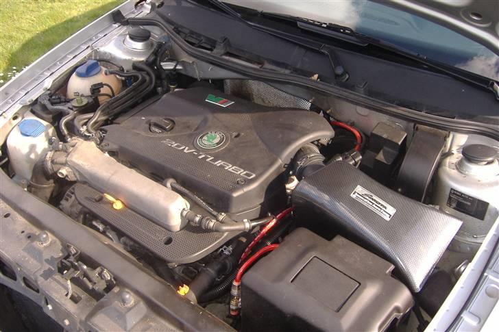 Skoda Octavia 1,8 20VT RS Solgt billede 12