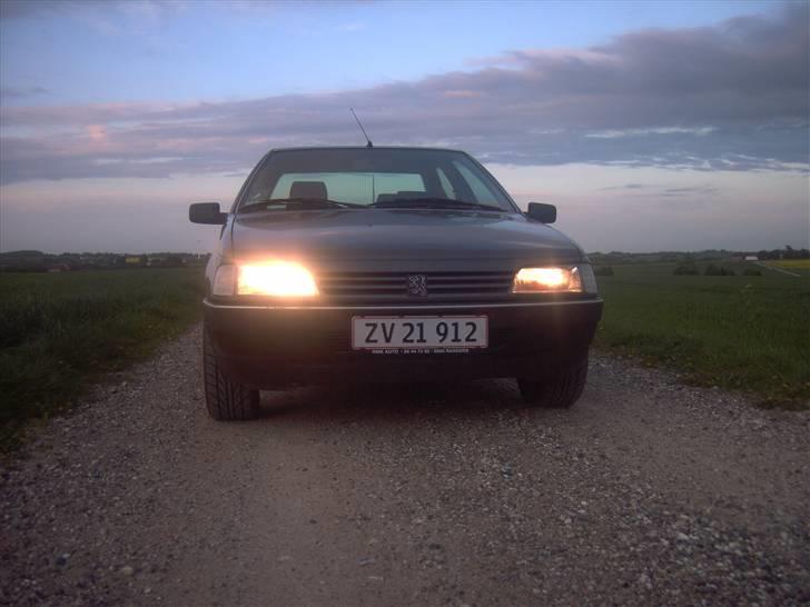 Peugeot 405 GTX billede 12