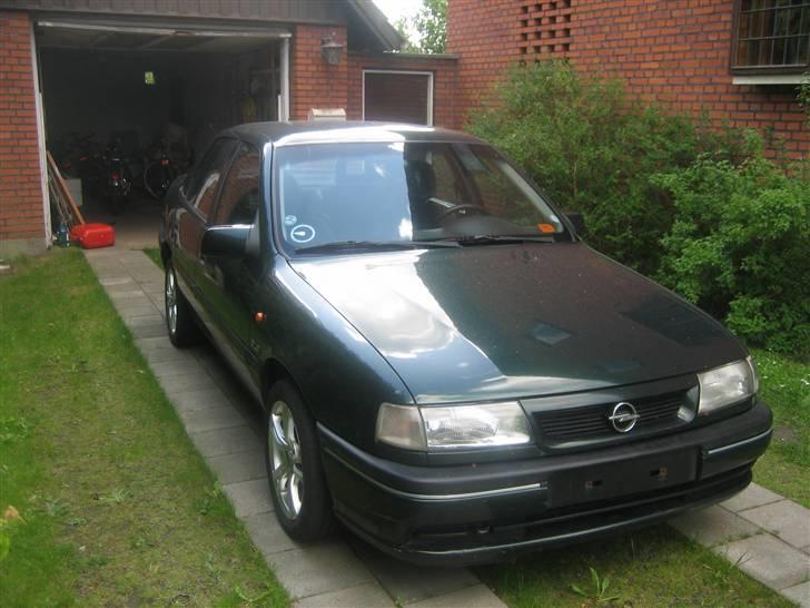 Opel Vectra 2.0 16V GLS [SOLGT] billede 1