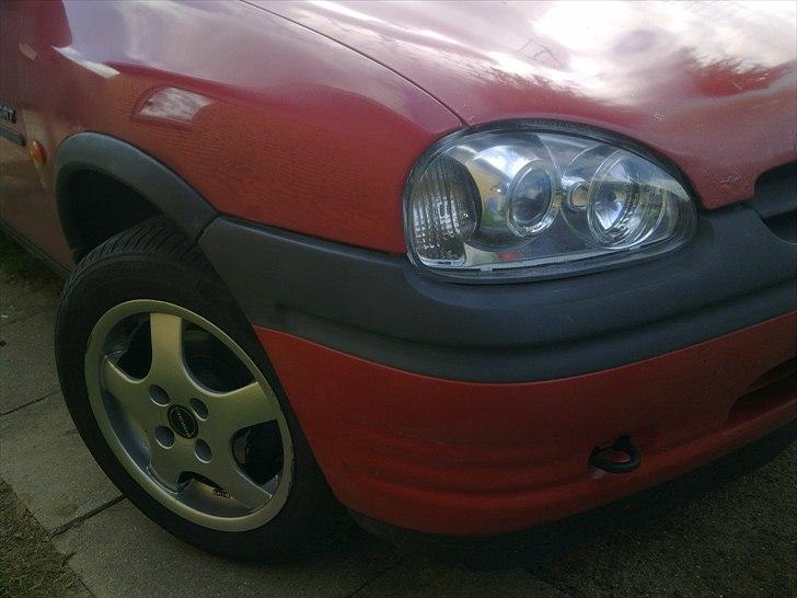 Opel Corsa B 1,4i Sport*SOLGT* - nyt billede 2