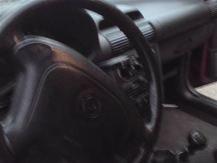 Opel Corsa B 1,4i Sport*SOLGT* billede 8