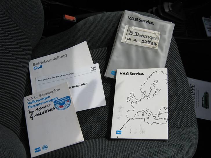 VW Golf 1.3 CL Van  - Bilen har alle papirer plus kvitteringer frem til 04 hvor den kom til Danmark billede 14