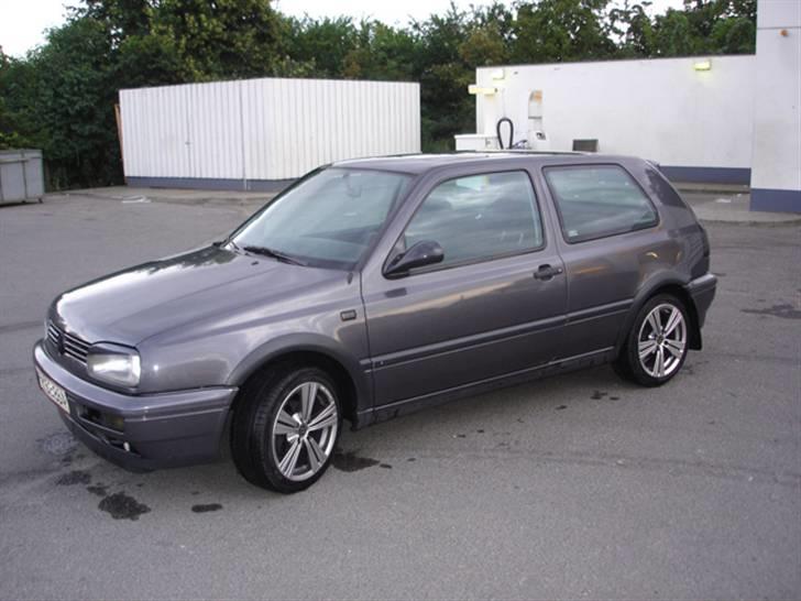 VW golf 3 1,6 8v billede 2