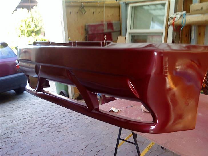 VW Golf III - bagkofangeren malet og klar til montering billede 11