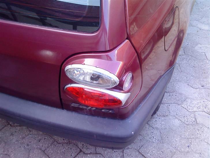 VW Golf III - lygter malet og monteret billede 13