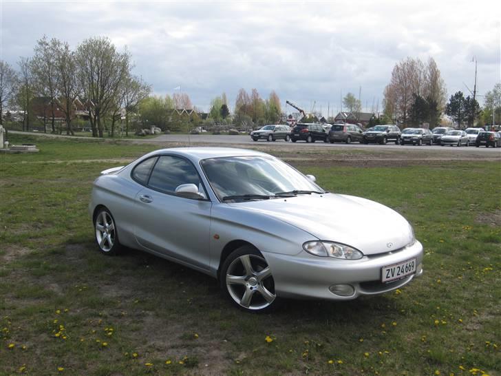 Hyundai coupë SOLGT billede 10