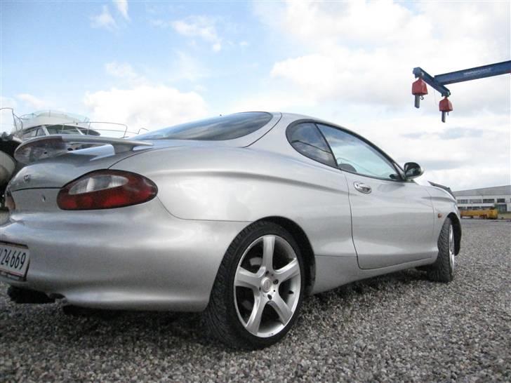 Hyundai coupë SOLGT billede 12