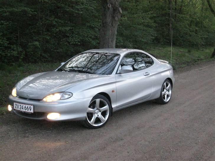 Hyundai coupë SOLGT billede 13