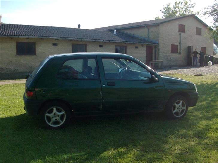 Renault Clio - Solgt billede 4