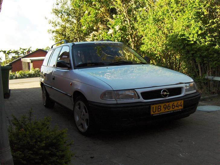 Opel Astra Van *SOLGT* billede 4