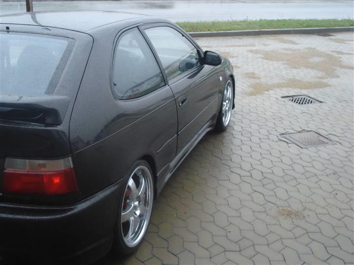 Toyota corolla gsi  solgt - go vinkel  billede 2