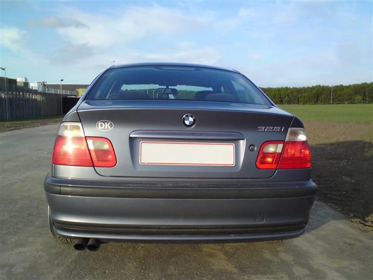 BMW 328i billede 8