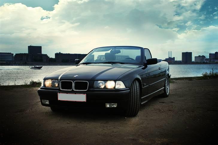 BMW 328i cab SOLGT billede 1