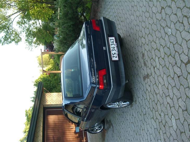 Peugeot 405 BYTTET billede 4