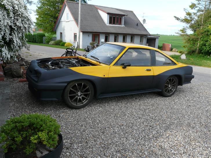 Opel MANTA B 400 Replica Solgt - lige malet billede 6