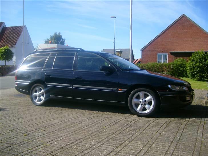 Opel Omega 3.0 V6  billede 16