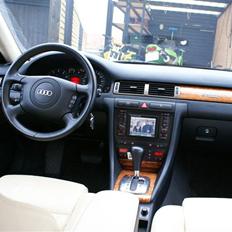 Audi 4,2 Avant Quattro