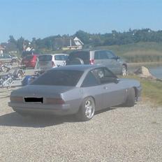 Opel Manta b ''solgt''