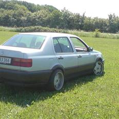 VW vento 1,8 solgt