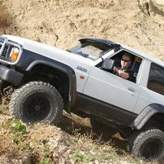 Nissan Patrol GR solgt..