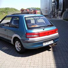 Mazda 323 BG