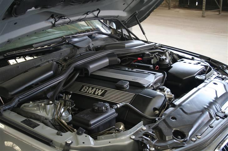 BMW E60 *SOLGT* billede 18